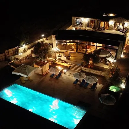 Silver House, Luxurious In Willa *