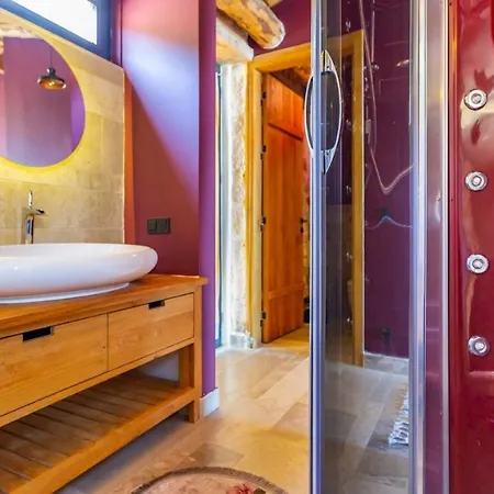 Silver House, Luxurious In *